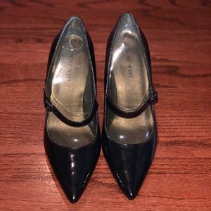 Nine West black pumps, new in box, size 7